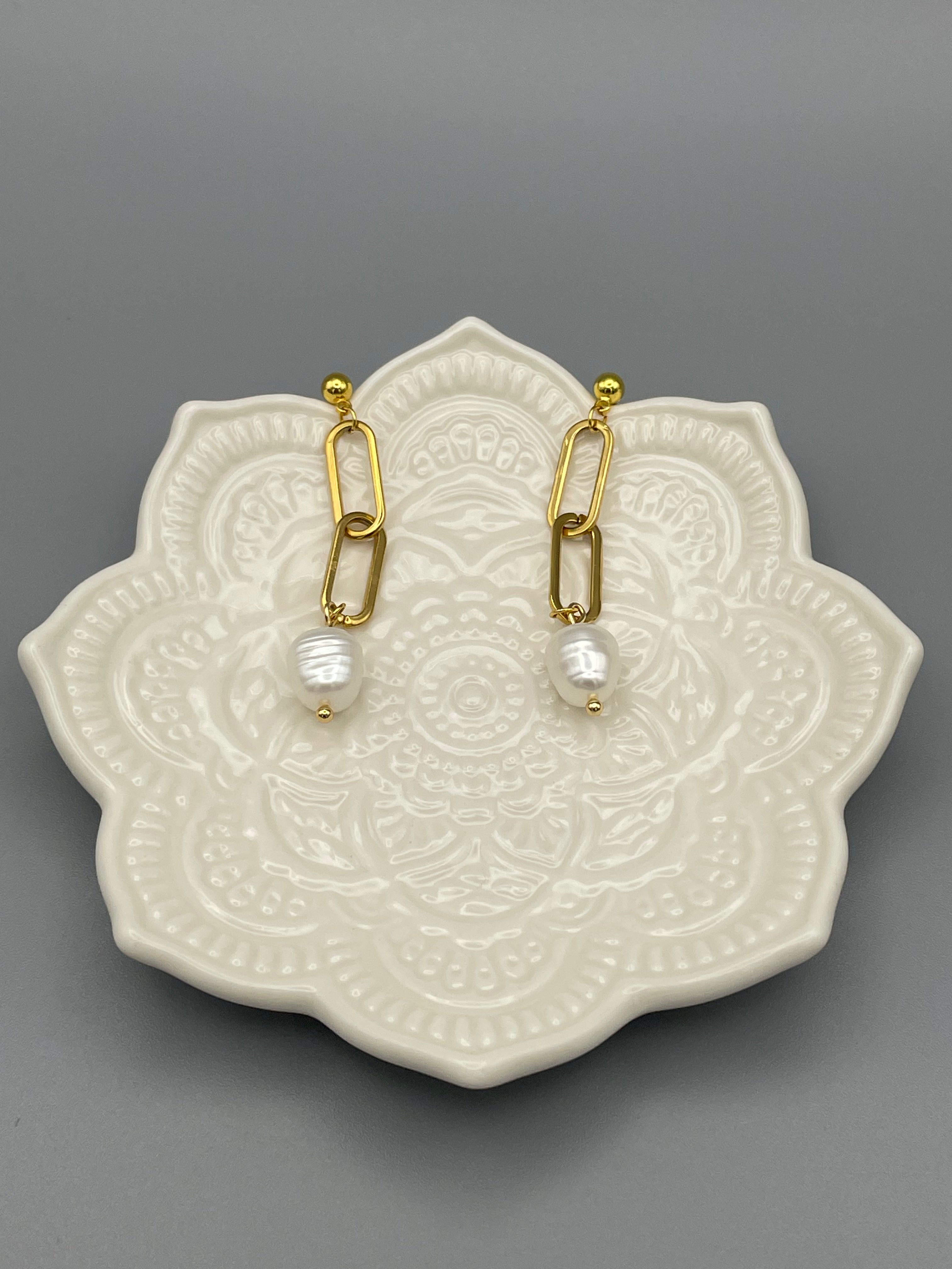Shannon Earrings